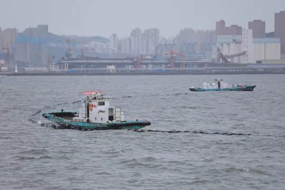 【2021/8/31】海乐公司参与2021年大连湾海底隧道工程安全保障综合应急演习成功举办(图6) 【2021/8/31】海乐公司参与2021年大连湾海底隧道工程安全保障综合应急演习成功举办(图6)